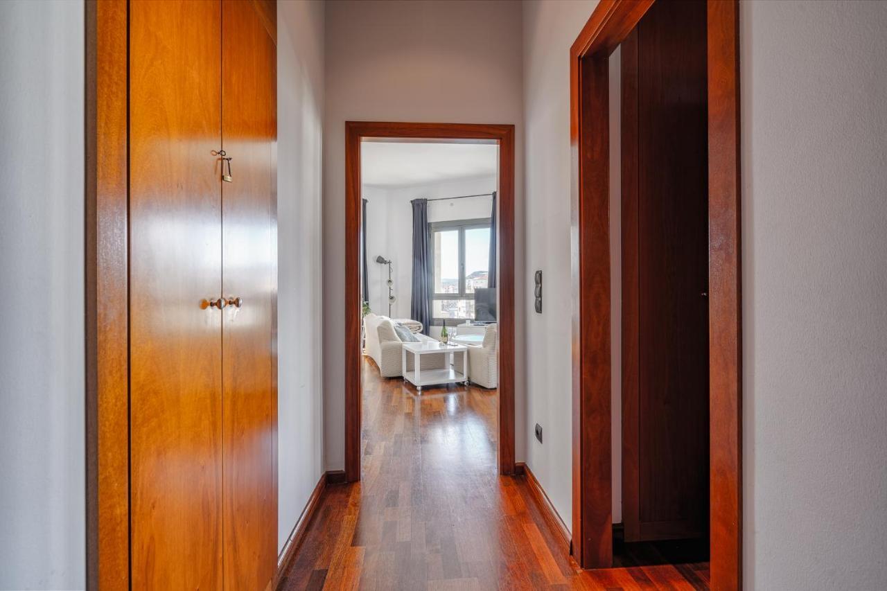 Espectacular Loft En Centrico Edificio Singular Apartment Manresa Luaran gambar