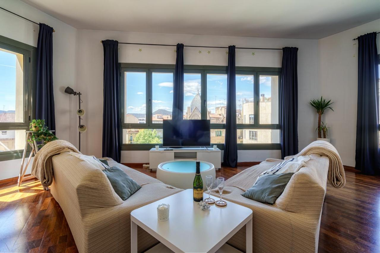 Espectacular Loft En Centrico Edificio Singular Apartment Manresa Luaran gambar