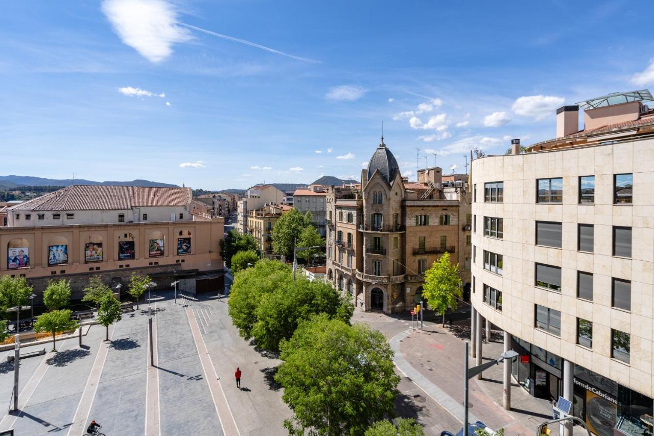 Espectacular Loft En Centrico Edificio Singular Apartment Manresa Luaran gambar